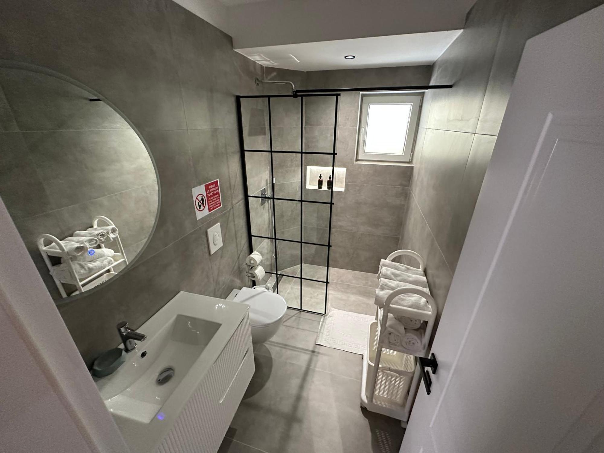 Luxury Center Apartments Tirana Exterior foto